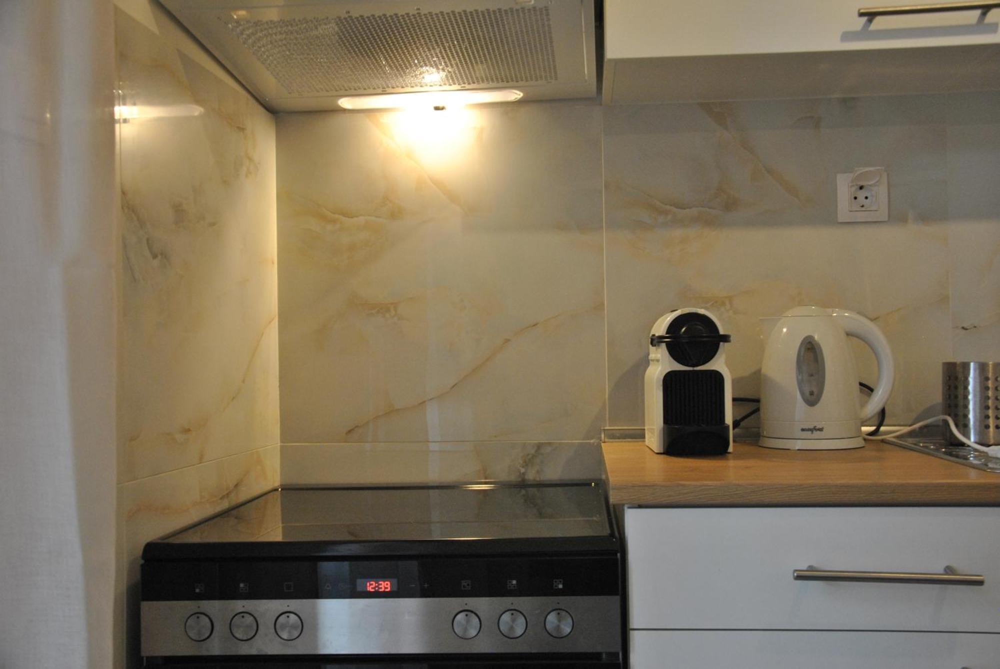 4 Seasons Breeze / Apartment *