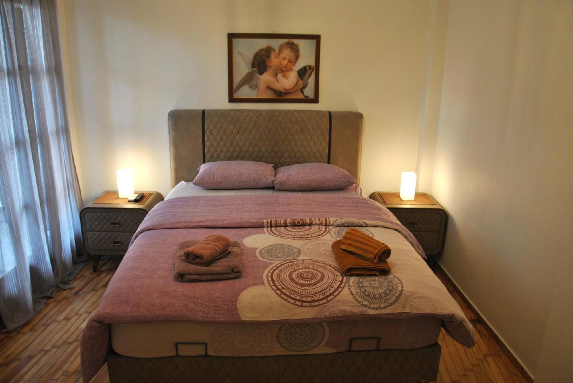 4 Seasons Breeze / Thessaloniki